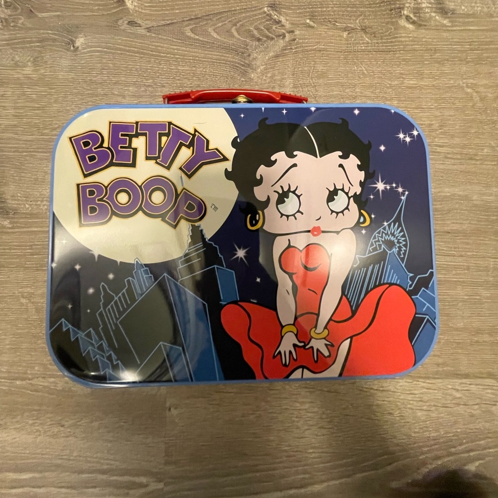 Betty Boop Tin Lunch Box Marilyn Monroe Pose- NEW